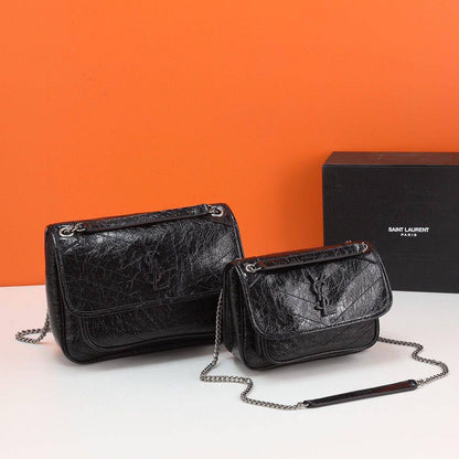 Prada - YSL - Master Bags 👌
For Price 👇 WTSP Text Zain 0568585901

Zain142
♥️♥️♥️