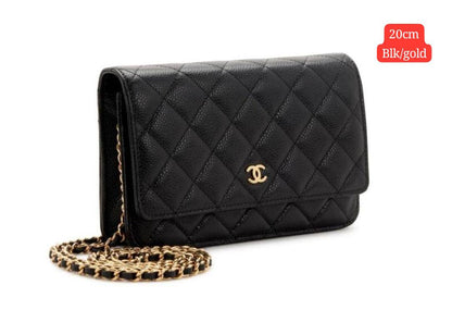 Chanel 
20cm 
with box 
80 dhs🇦🇪🇦🇪

Zain168
♥️♥️♥️