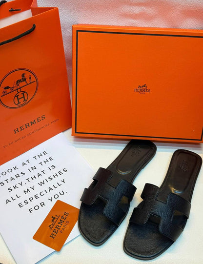 Hermes
Size 36to41
75 dhs🪙🌨️

Zain236
♥️♥️♥️