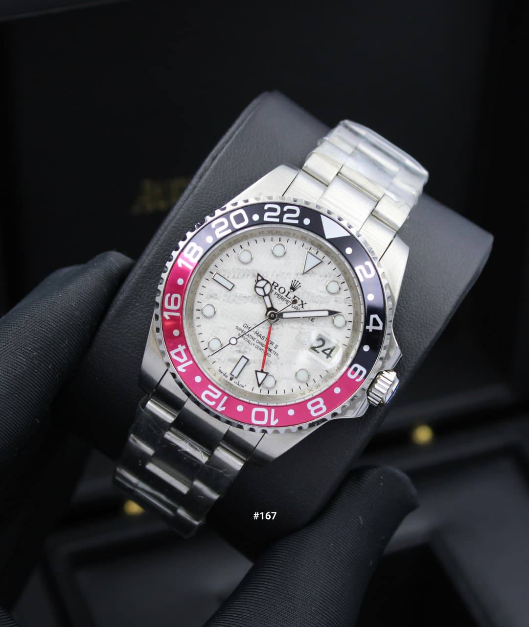 ROLEX FOR MEN AUTOMATIC 41MM

180 dhs🪙🌨️

Zain58
♥️♥️♥️