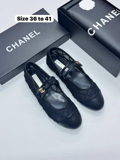 𝗖𝗛𝗔𝗡𝗘𝗟 𝗕𝗔𝗟𝗟𝗘𝗥𝗜𝗡𝗔 𝗦𝗛𝗢𝗘𝗦
💯high quality
Size 36-37-38-39-40-41
105 dhs🪙🌨️

Zain86
♥️♥️♥️