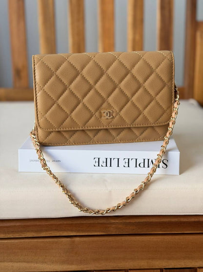 CHANEL 
Super Master Quality ⚡️
Original Packing 🎁
Size 19CM📏

For Price 👇 WhatsApp✅
0568585901 
0507557372
0552275751 Owner Zain 👌

Zain321
♥️♥️♥️