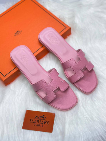 𝗛𝗘𝗥𝗠𝗘𝗦 𝗢𝗥𝗔𝗡 𝗦𝗟𝗜𝗣𝗣𝗘𝗥
💯high quality
Size 36-37-38-39-40-41
90 dhs❣️

Zain86
♥️♥️♥️