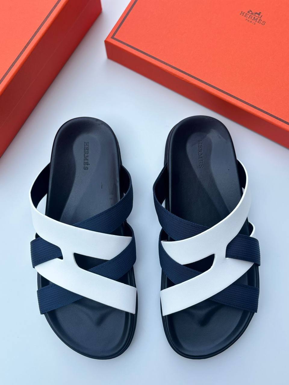 Hermes 
110 dhs💓
Size 40-46

Zain55
♥️♥️♥️