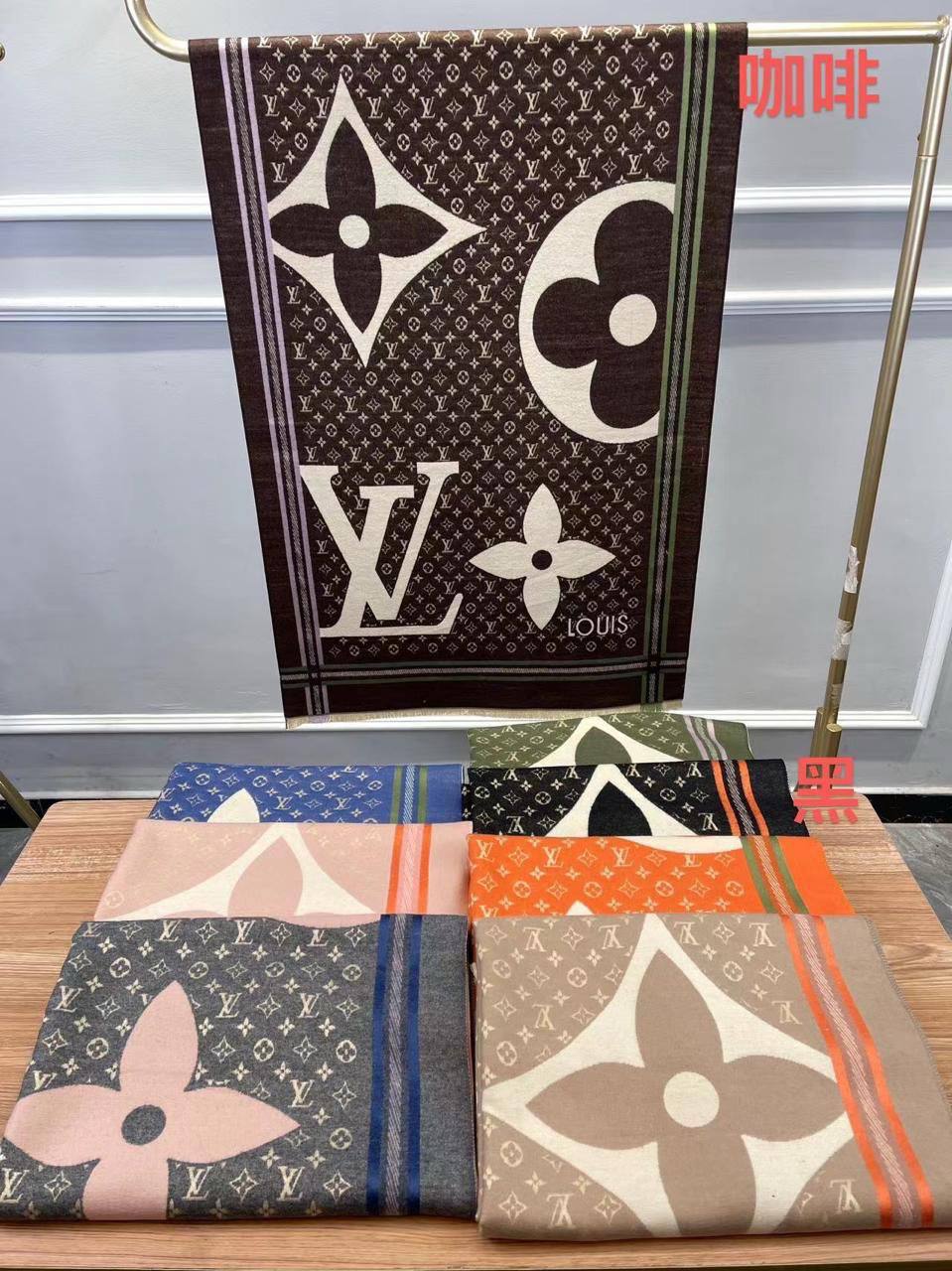 Scarf
45 dhs🪙🌨️

Zain90
♥️♥️♥️