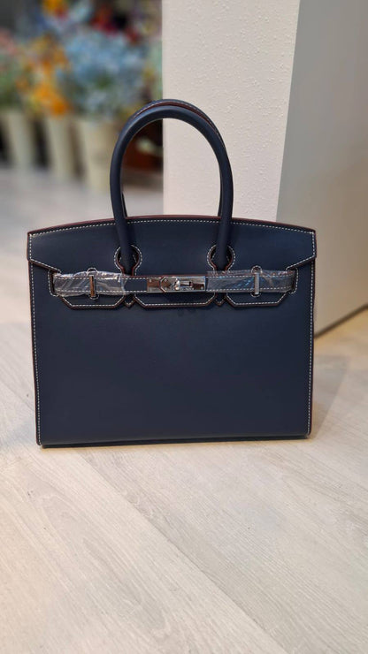 HERMES 
New material 
30cm
115 dhs🪙🌨️

Zain44
♥️♥️♥️