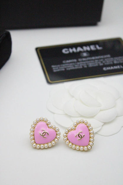 Accessories
60 dhs❤️

Zain122
♥️♥️♥️
