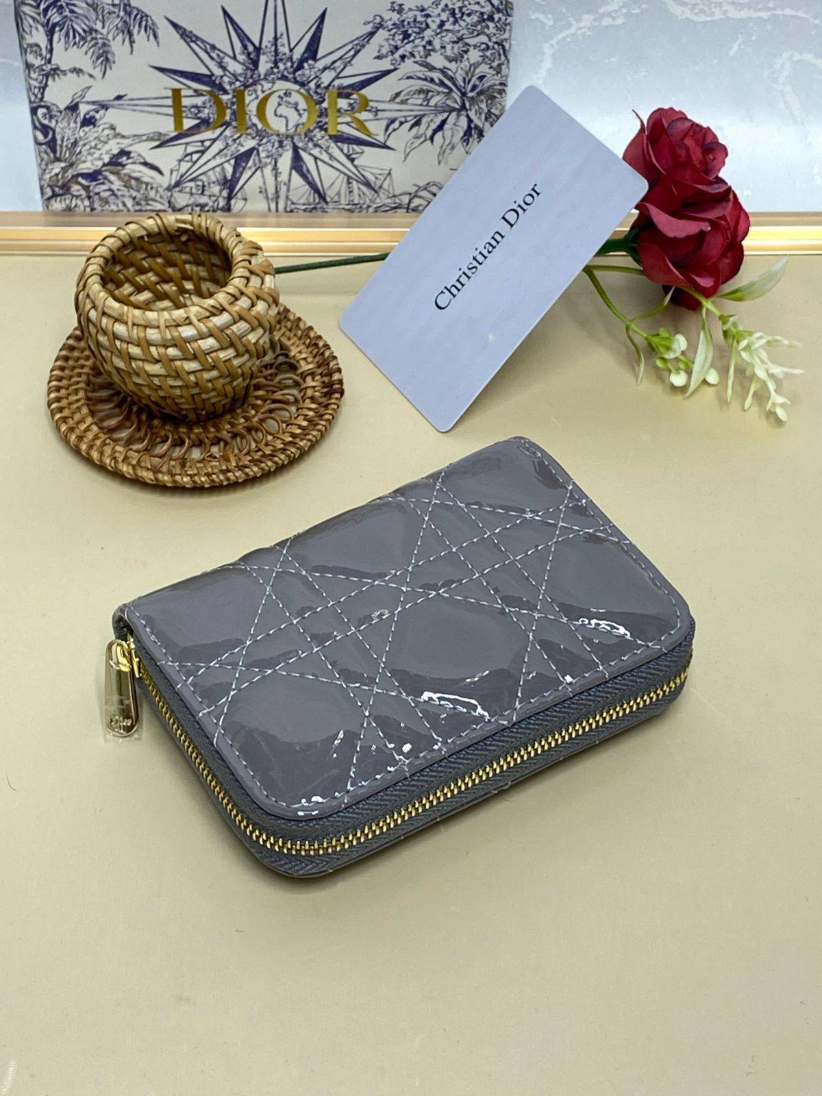 💝  *Dior*💝
💝*Super Master*💝
300 dhs🪙🌨️

Zain275
♥️♥️♥️