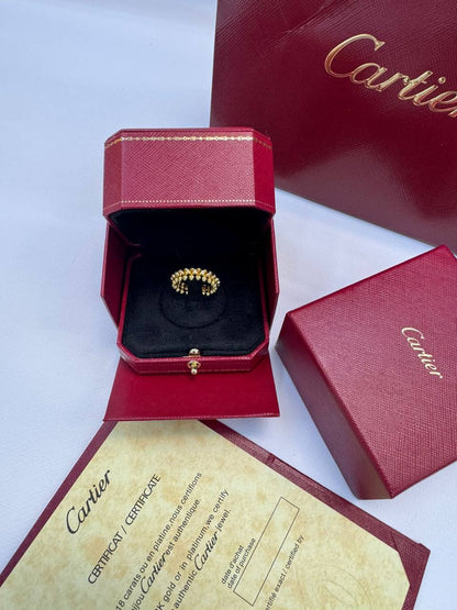 Cartier Clash❤️‍🔥*
Ring 💍 with diamond 💎 
Super master quality 💯
Available size 6,7,8,9✨
With normal boxes 📦 
50 dhs✅
With master box 🗃️ 
90 dhs✅

Zain216
♥️♥️♥️