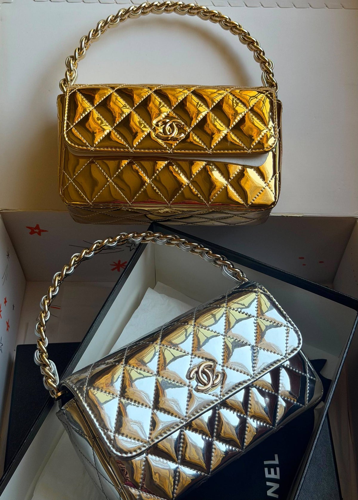 Chanel clutch

For Price 👇 WhatsApp✅
0568585901 
0507557372
0552275751 Owner Zain 👌

ZainETAG 4
♥️♥️♥️