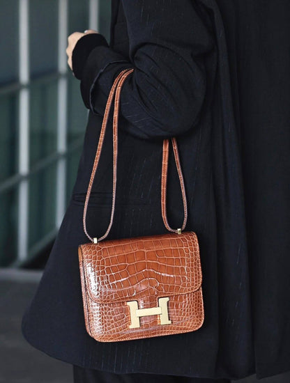 HERMES 

NEW CAME 
GOOD QUALITY 

WITH BOX 
110 dhs🇦🇪🇦🇪

Zain295
Zain39
♥️♥️♥️