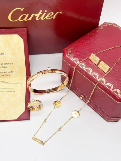 Cartier
STAINLESS SET
50 dhs💓

Zain263
♥️♥️♥️