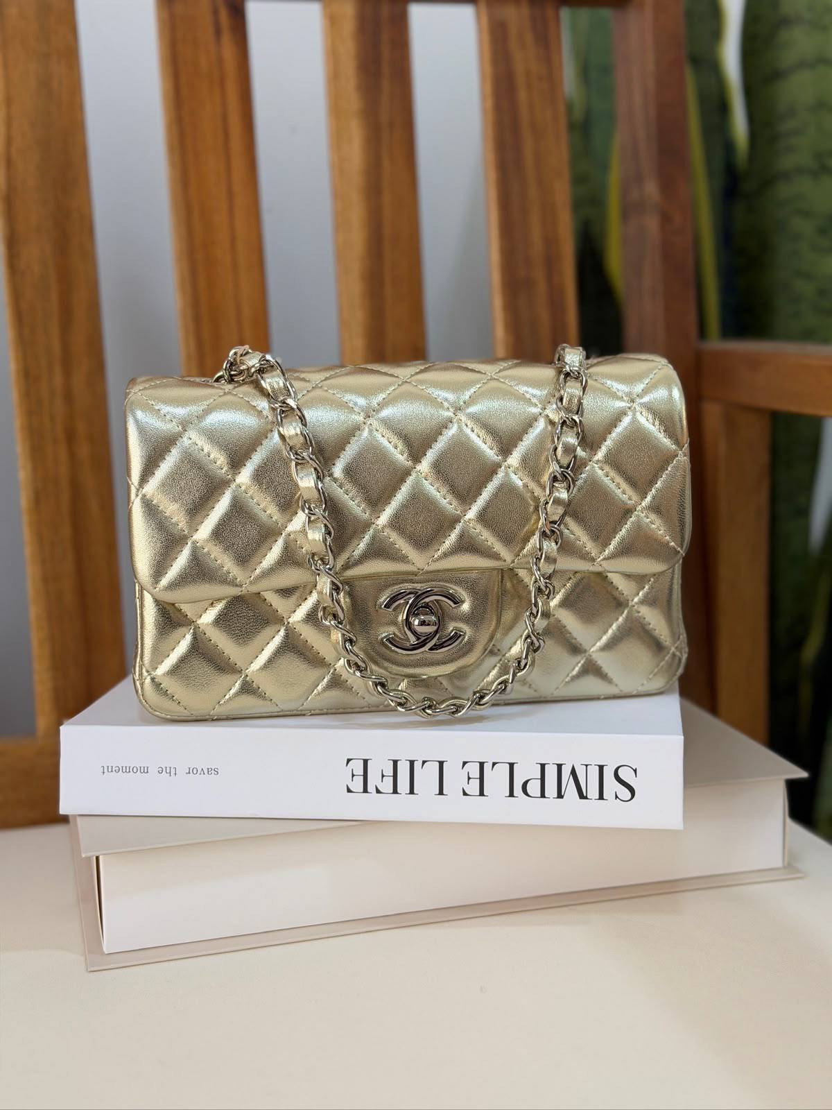 CHANEL 💫
Super Master Quality ⚡️
Original Packing 🎁
Size 20CM📏

For Price 👇 WhatsApp✅
0568585901 
0507557372
0552275751 Owner Zain 👌


Zain321
♥️♥️♥️