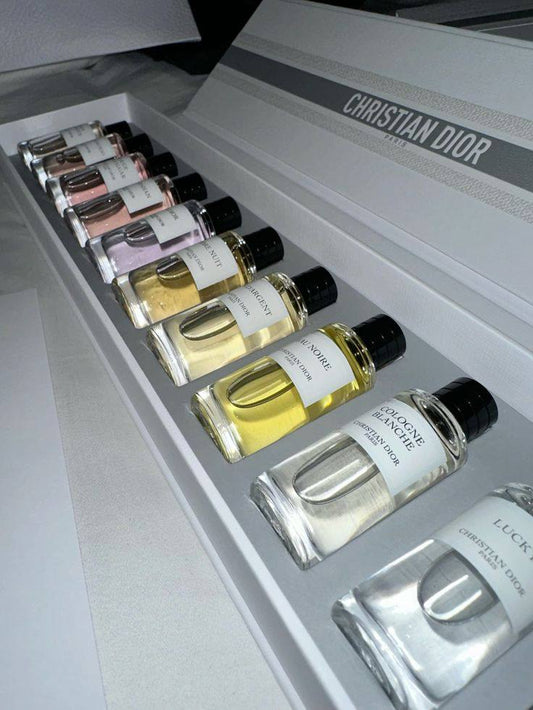 Dior set
Master
Long lasting

95 dhs 

Zain
♥️♥️♥️