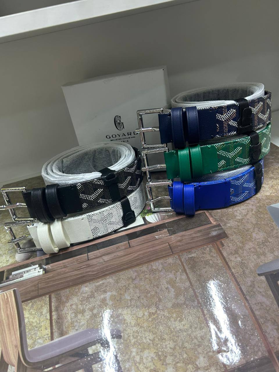 Leather belt
50 dhs🪙💚

Zain190
♥️♥️♥️