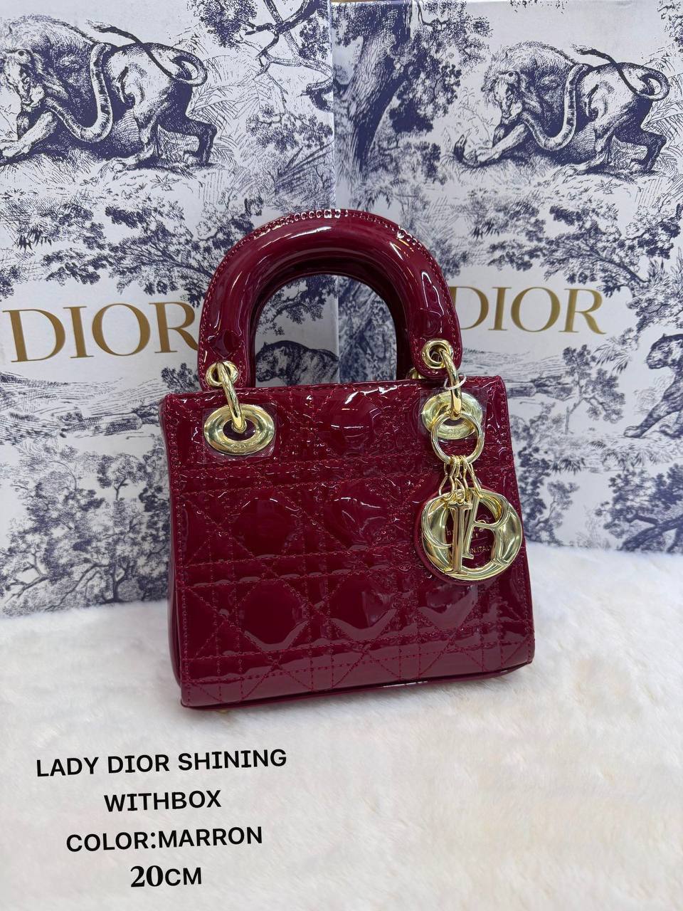 ᴄʜʀɪsᴛɪᴀɴ Dior ʟᴀᴅʏ ᴅɪᴏʀ
ʜᴀɴᴅʙᴀɢ ᴡɪᴛʜ ʟᴏɴɢ sᴛʀᴀᴘ
ᴡɪᴛʜ ʙᴏx🎁🎁🎁
ɢʟᴏssʏ ᴍᴀᴛᴇʀɪᴀʟ
sɪᴢᴇ:𝟐𝟎ᴄᴍ
110 dhs💓

Zain56
♥️♥️♥️