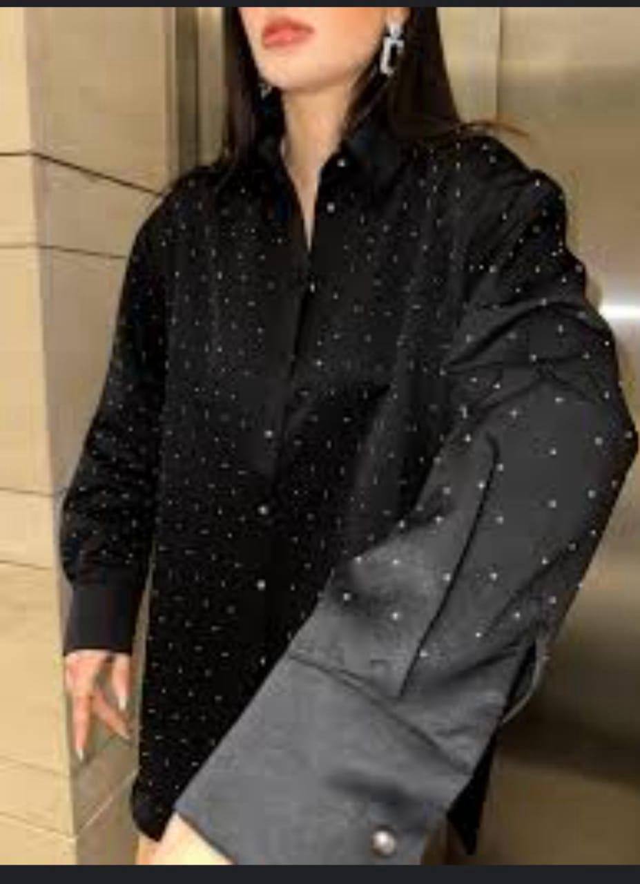 New Came ***💝💕💕💕
Good Quality 💯🧚‍♀️
Size : S M L
105 dhs✅

Zain231
❣️❣️❣️
