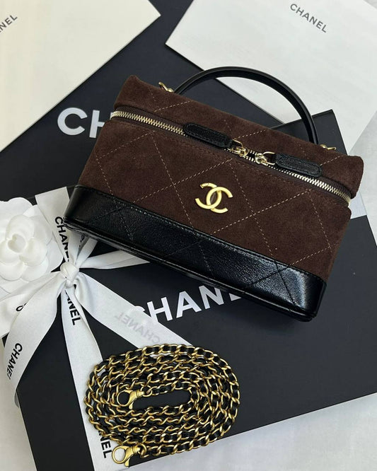 Chanel 💕💕✨
Super master quality 🔥🔥
Available ✨💕💕
With full packing 📦🎀
For Price 👇 WhatsApp✅
0568585901 
0507557372
0552275751 Owner Zain 👌

Zain251
♥️♥️♥️
