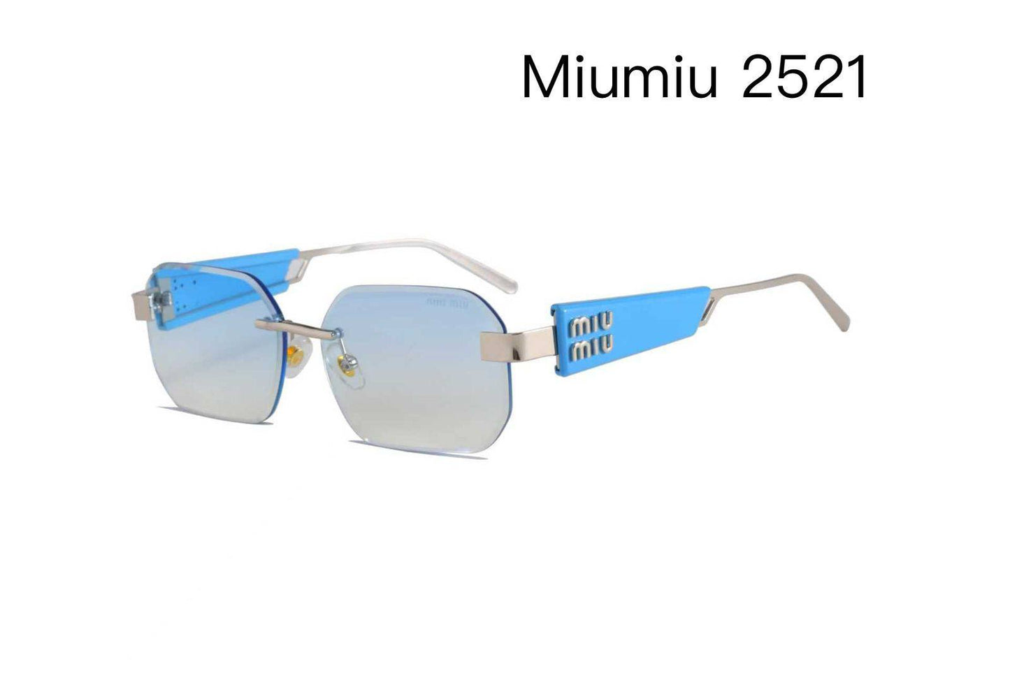 Miumiu 💥
Sunglasses 🕶️ 
Good quality 💯 
Master Box 🗃️ 
50 dhs🌺

Zain273
♥️♥️♥️