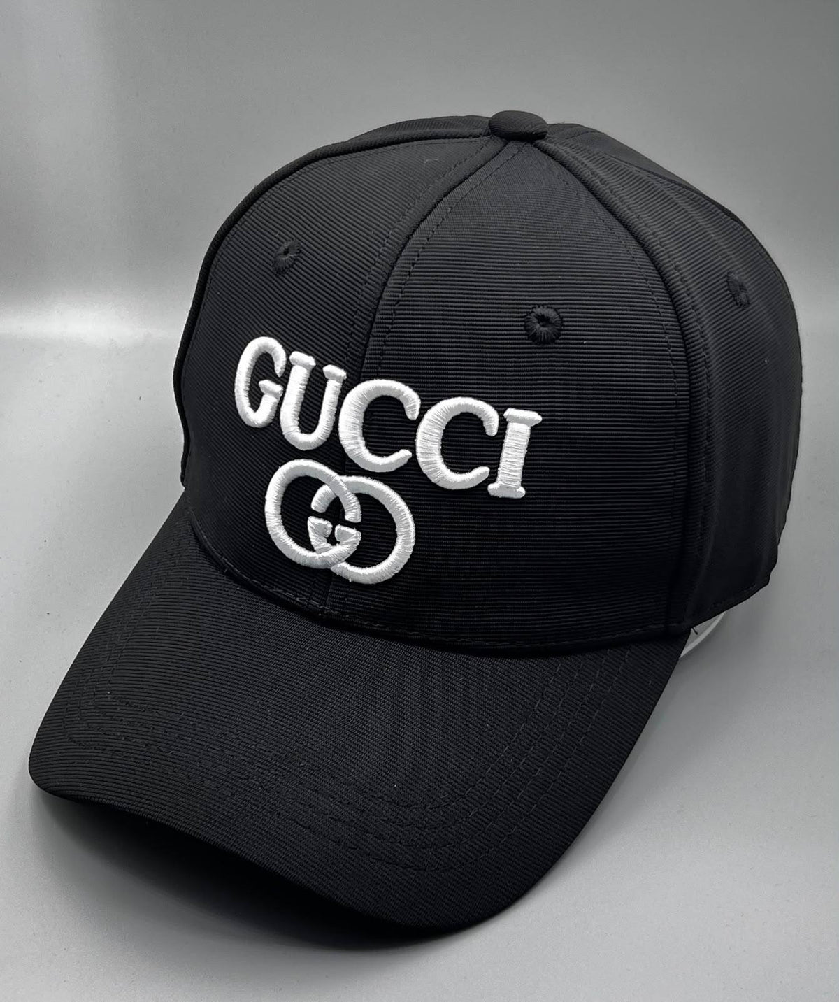 Caps

Gucci
LA
Balenciaga
Versace 
Balman
Dior
Dakley
Tommy


35 dhs🇦🇪🇦🇪

Zain182
♥️♥️♥️