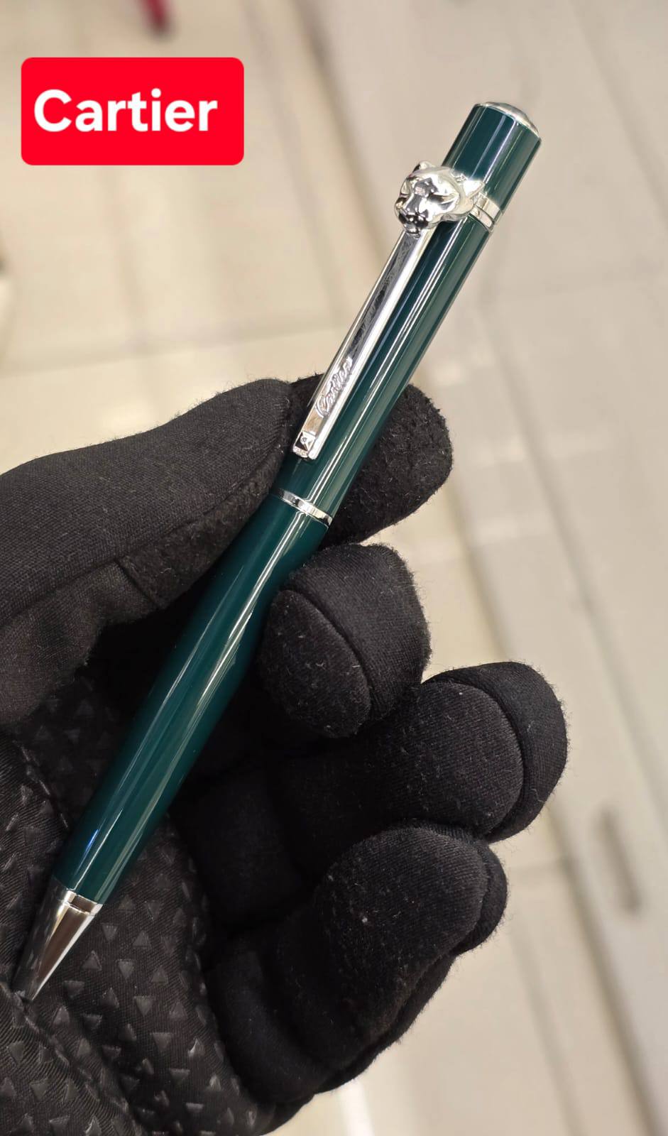 Cartier silim pen 
Whit master box 
70 dhs✅

Normal box  
50 dhs✅

Zain29
♥️♥️♥️