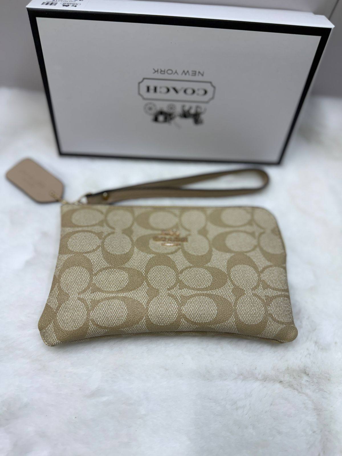 Coach

30 DHS💓

WITHBOX
🎁🎁🎁

Zain40
♥️♥️♥️
