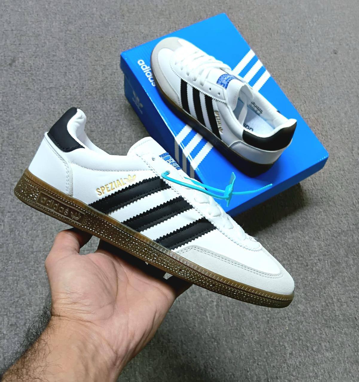 Adidas
Size 36-44
85 dhs🌺

Zain17
♥️♥️♥️
