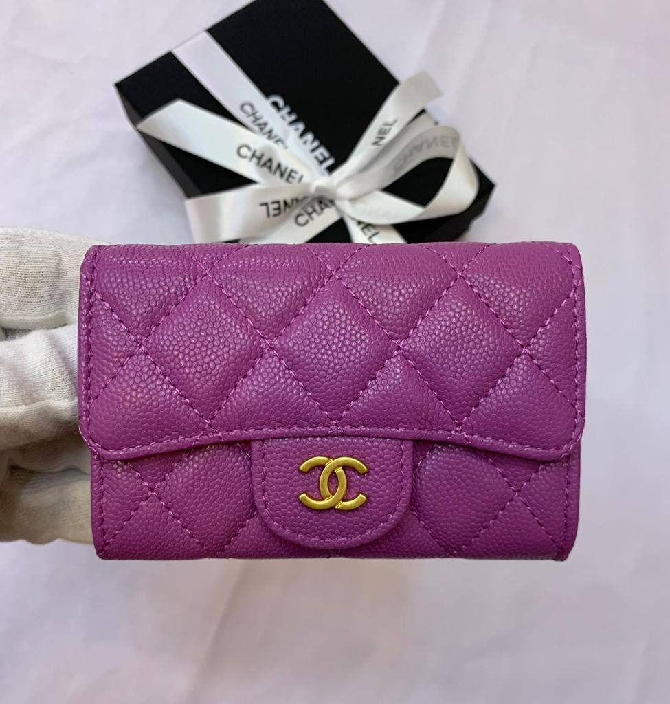 Chanel
Wallets
Master 
125 dhs✅

Zain126
♥️♥️♥️