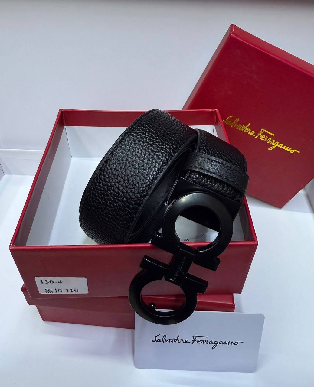 Belt

With box 
🎁🎁🎁

40 dhs🪙💕

Zain93
♥️♥️♥️