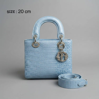 CHRISTIAN LADY DIOR
     • ᴄʀᴏᴄᴏᴅɪʟᴇ ʟᴇᴀᴛʜᴇʀ
          (ᴅɪᴀᴍᴏɴᴅ sɪʟᴠᴇʀ ᴄʜᴀʀᴍ)
     • ᴍᴀᴛᴛᴇ ʟᴇᴀᴛʜᴇʀ
          ( ᴍᴀᴛᴛᴇ ʜᴀʀᴅᴡᴀʀᴇ)
WITH BOX

100 dhs💓

Zain31
♥️♥️♥️