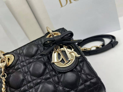 Super XXX Master Bags
For Price 👇 WTSP Text Zain 0568585901

Zain274
♥️♥️♥️