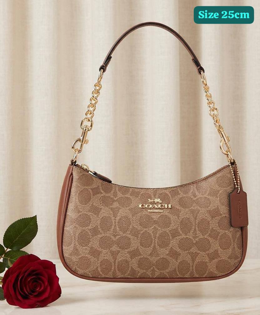 Coach
Good quality 
with box 
100 dhs🇦🇪🇦🇪

Zain186
♥️♥️♥️