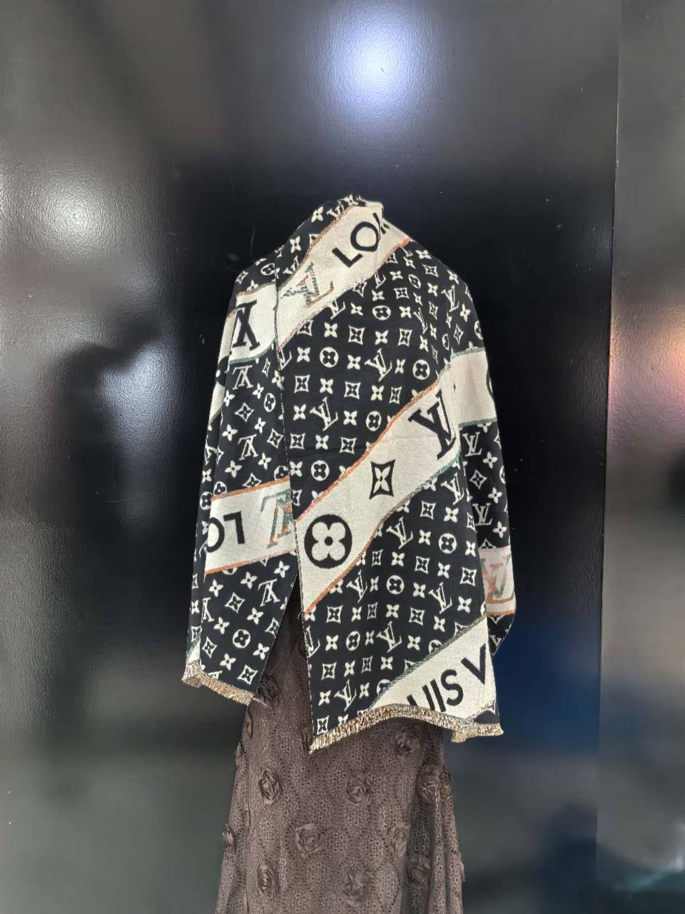 Good quality 
Scarf 
45 dhs🇦🇪🇦🇪

Zain295
♥️♥️♥️