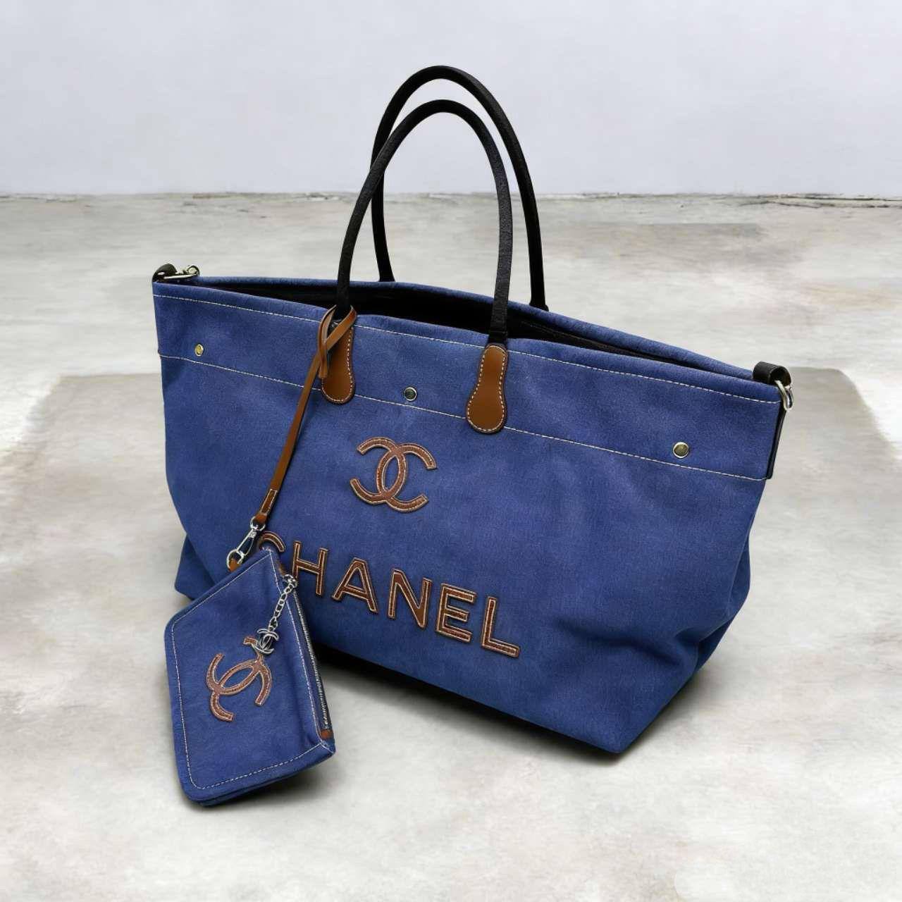 CHANEL 
HIGH QUALITY 
180 dhs🇦🇪🇦🇪

Zain295
♥️♥️♥️