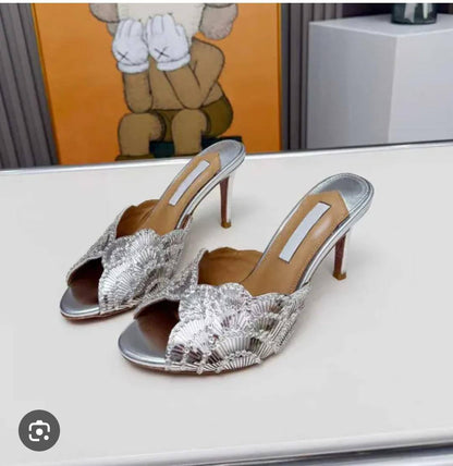 Aquazzura
Size 36-42 
130 dhs✅

Zain57
♥️♥️♥️