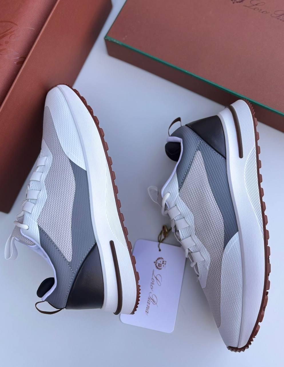 Loro Piana
170 dhs🪙🌨️
Size 40-46

Zain55
♥️♥️♥️