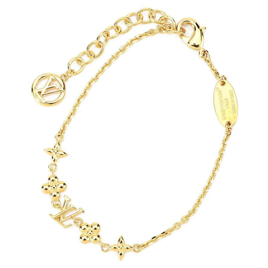 LV ❤️‍🔥*
Bracelet 🦋
Master quality 💯
With normal boxes 📦 
45 dhs✅
With master box 🗃️ 
60 dhs✅

Zain216
♥️♥️♥️