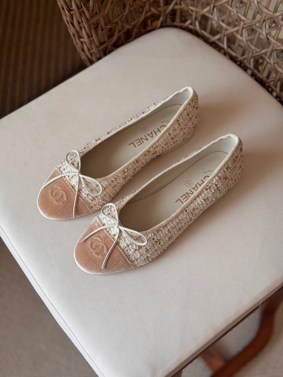 🩶✨ CHANEL ✨🩶
🤩 Available New Arrival 🤩
😍😍 Super Master Quality 😍😍
👠 Size: 36 to 41
💎 Premium Quality
450 dhs✅

Zain198
♥️♥️♥️
