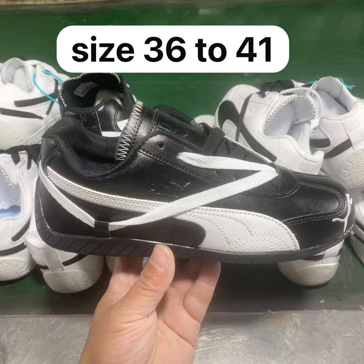 Puma

Size 36 to 41

100 dhs🇦🇪🇦🇪

Zain146
♥️♥️♥️