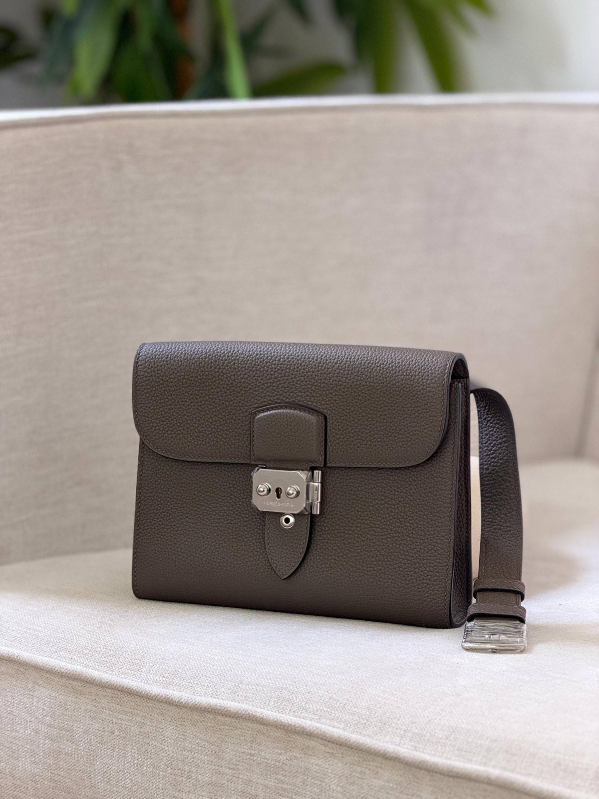 NEW COLLECTION

BRAND- HERMES 
CROSS BODY 
SUPER MASTER QUALITY 
WITH PAPER BAG🎁

For Price 👇 WhatsApp✅
0568585901 
0507557372
0552275751 Owner Zain 👌

Zain267
♥️♥️♥️