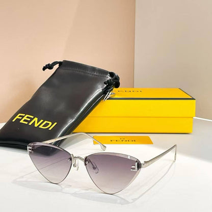 *NEW COLLECTION*

*SUNGLASSES WOMEN*

*MASTER QUALITY*

250 dhs❣️

Zain202
♥️♥️♥️
