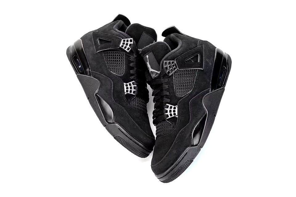 Air Jordan 4 Retro "Black Cat”🖤
36-45 AVAILABLE 
180 dhs🌺

Zain242
♥️♥️♥️