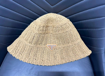 NEW PRADA

HATS

230 dhs🇦🇪

Zain328
♥️♥️♥️