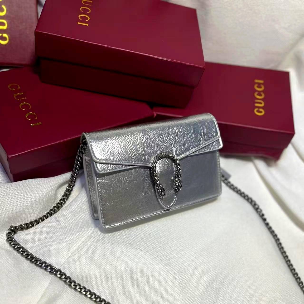 Bags
Update Stock
90 dhs✅
high quality 

With box
🎁🎁🎁

Zain26
♥️♥️♥️