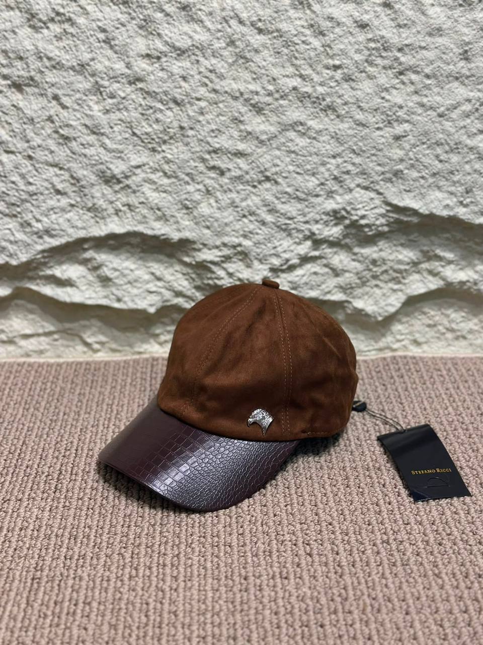 STEFANO RICCI
Unisex Cap
Master Quality 
230 dhs🇦🇪🇦🇪

Zain287
♥️♥️♥️