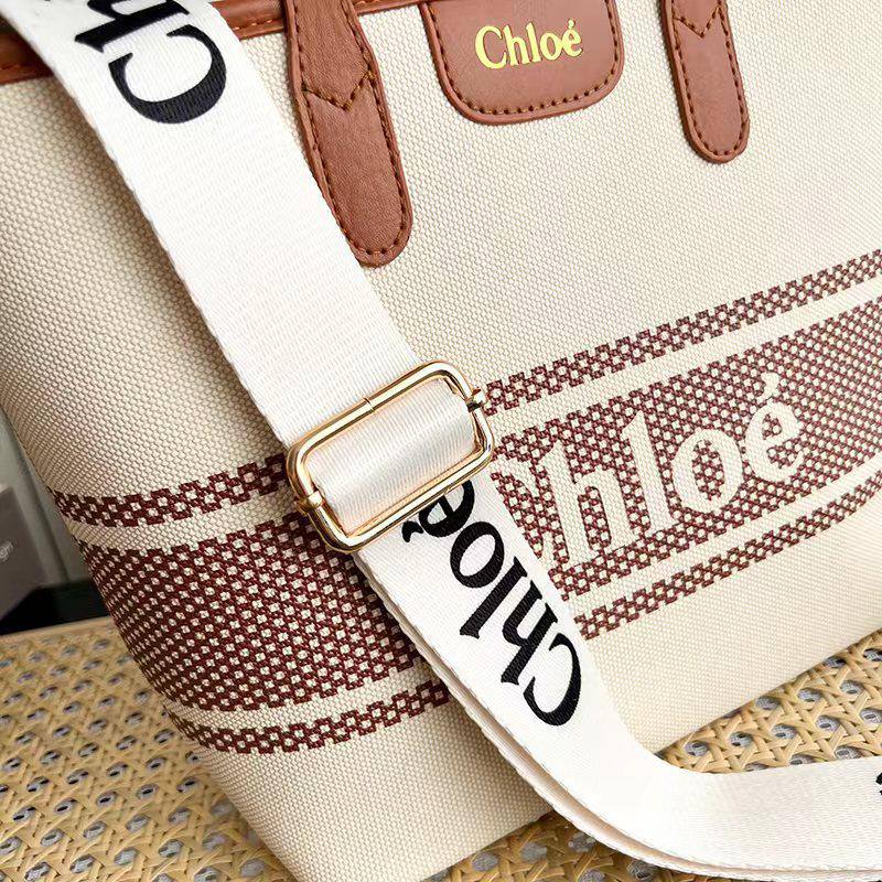 Chloe

high quality 
26cm
85 dhs🇦🇪🇦🇪

Zain26
♥️♥️♥️