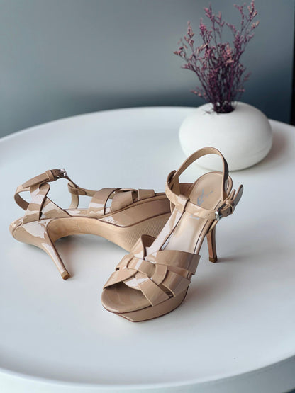 YSL 
36_41
Super high quality* 
450 dhs❣️

Zain176
♥️♥️♥️