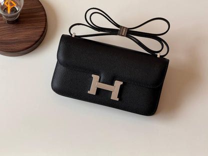 Hermes
 constance 23cm Master quality ✅with box📦
360 dhs✅

Zain52
♥️♥️♥️