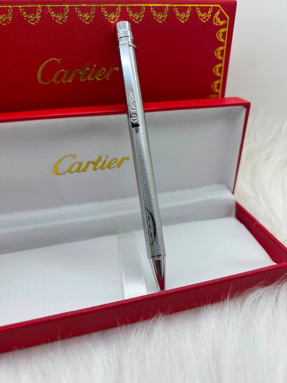 Pens 

65 DHS🇦🇪🇦🇪

Good quality 


Zain182
♥️♥️♥️