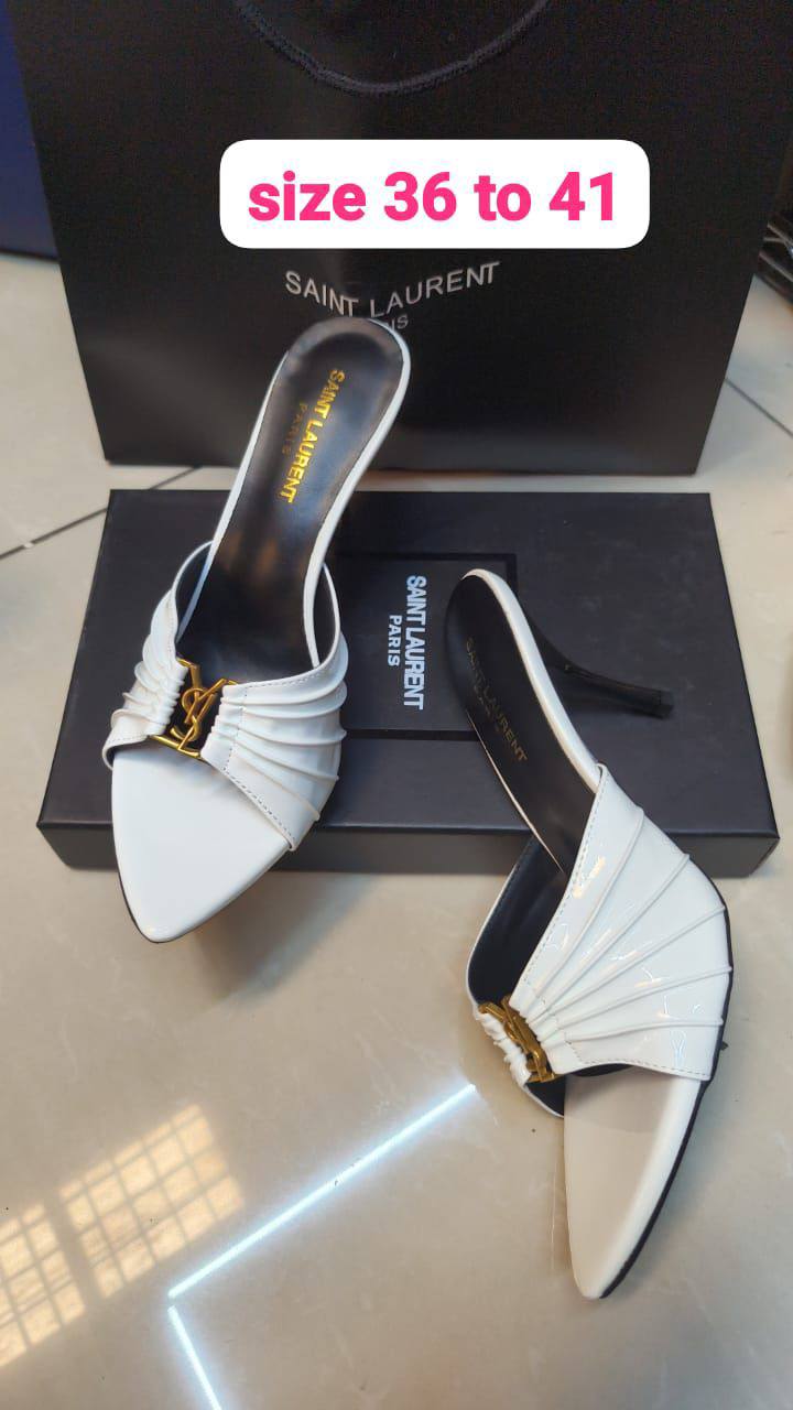 YSL
Size 36-41
110 dhs❣️

Zain103
♥️♥️♥️